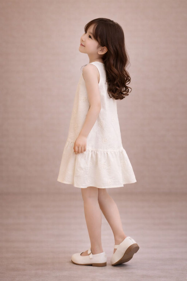 Sleeveless Comfy Frock